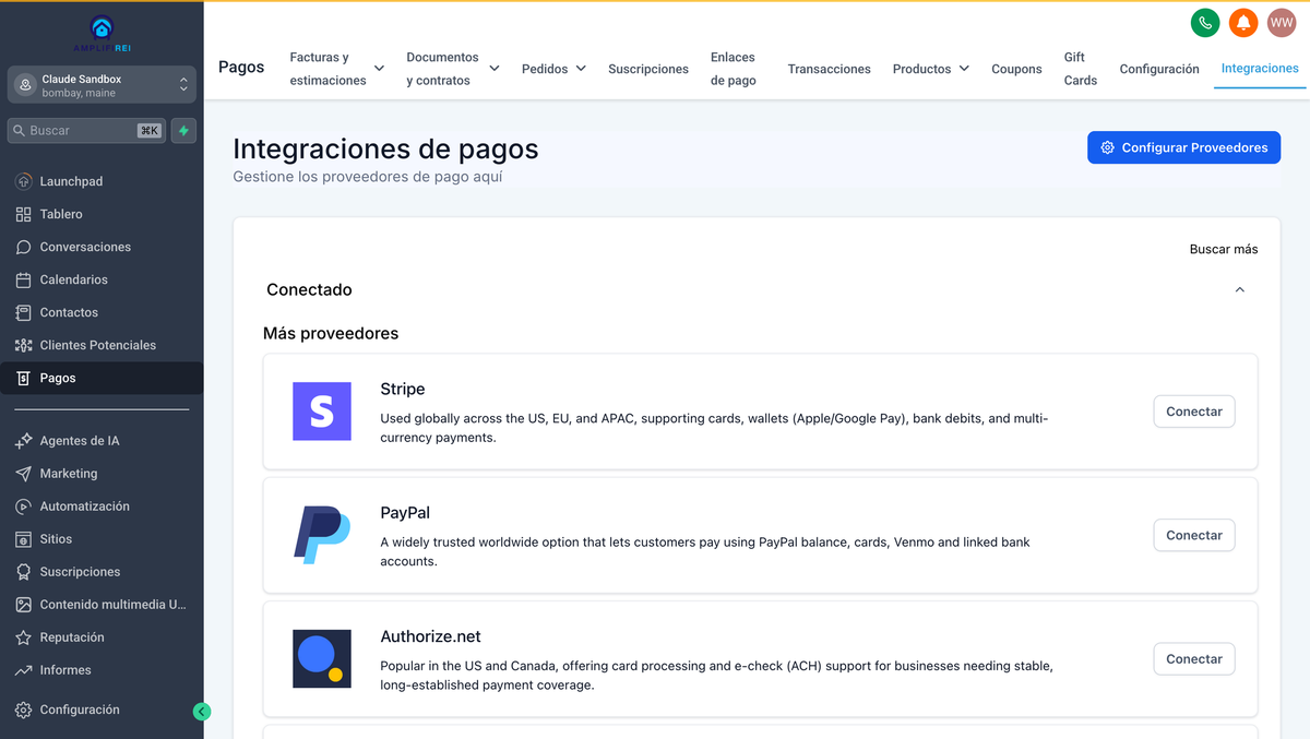 Pantalla de Integraciones de pagos en GoHighLevel con proveedores nativos (Stripe, PayPal, Authorize.net), interfaz en español.